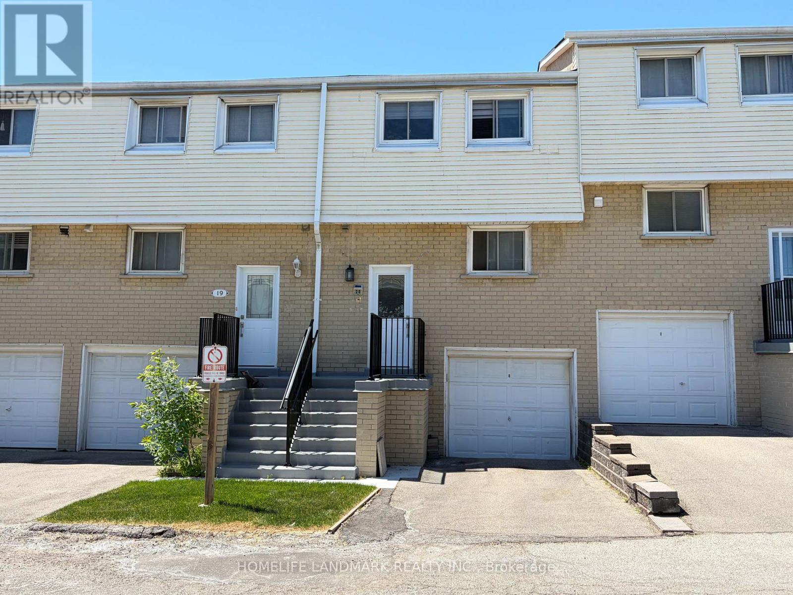 20 - 400 MISSISSAUGA VALLEY BOULEVARD, Mississauga, Ontario