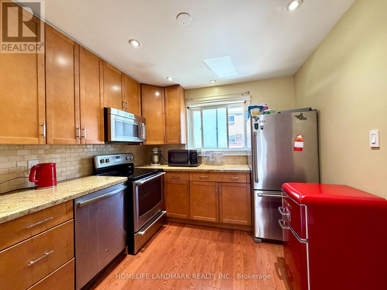 20 - 400 Mississauga Valley Boulevard, Mississauga, Ontario  L5A 3N6 - Photo 5 - W13227204