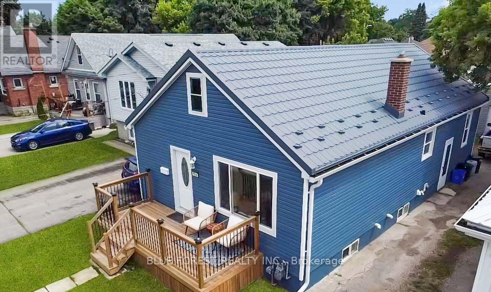 104 DELAWARE STREET, London East, Ontario