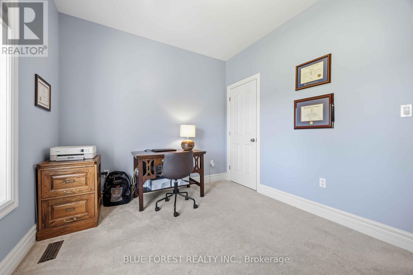 502 First Avenue, Petrolia, Ontario  N0N 1R0 - Photo 14 - X13227358