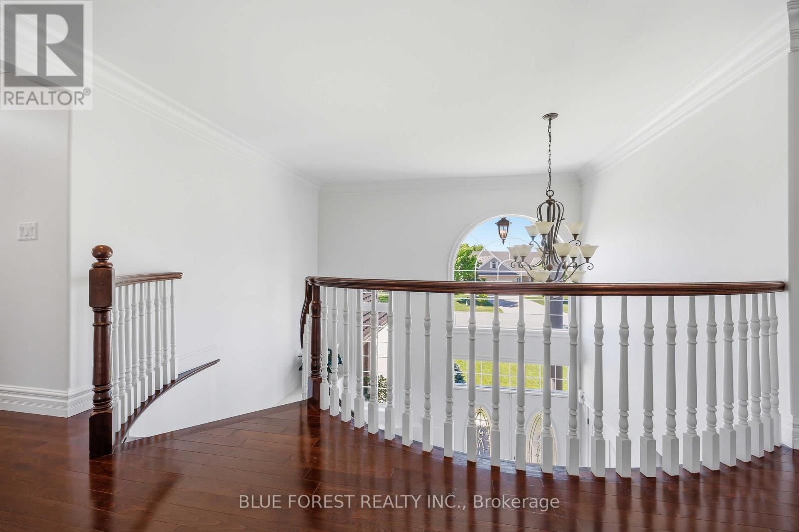 502 First Avenue, Petrolia, Ontario  N0N 1R0 - Photo 17 - X13227358