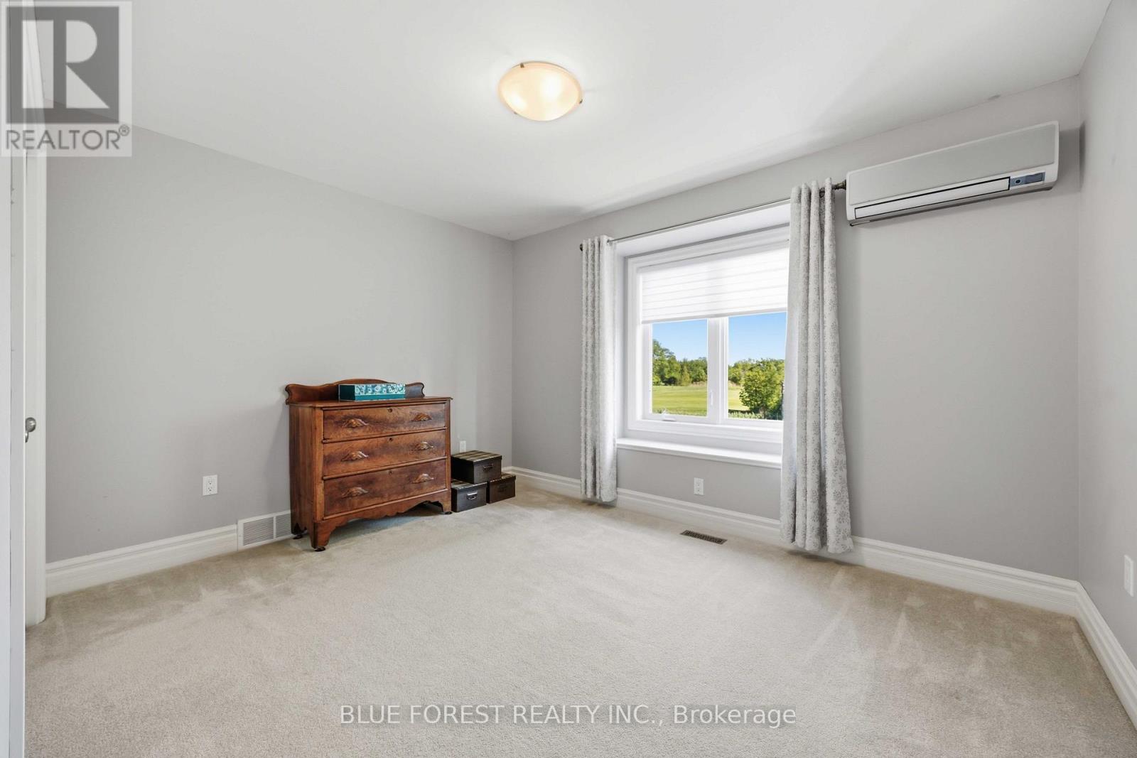 502 First Avenue, Petrolia, Ontario  N0N 1R0 - Photo 25 - X13227358