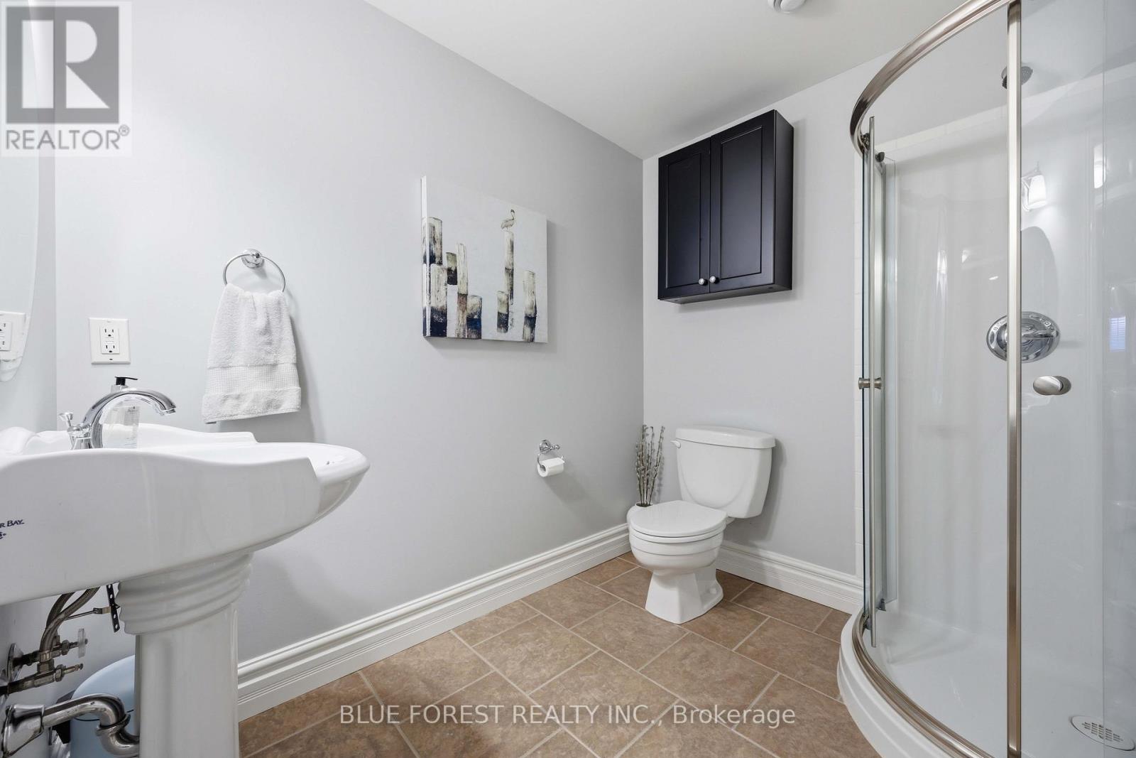 502 First Avenue, Petrolia, Ontario  N0N 1R0 - Photo 34 - X13227358