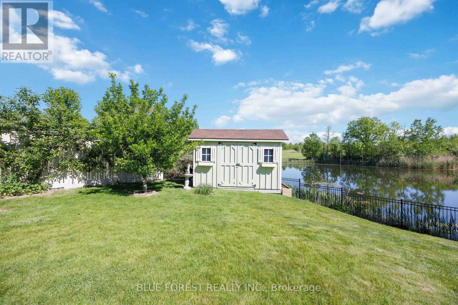 502 First Avenue, Petrolia, Ontario  N0N 1R0 - Photo 43 - X13227358