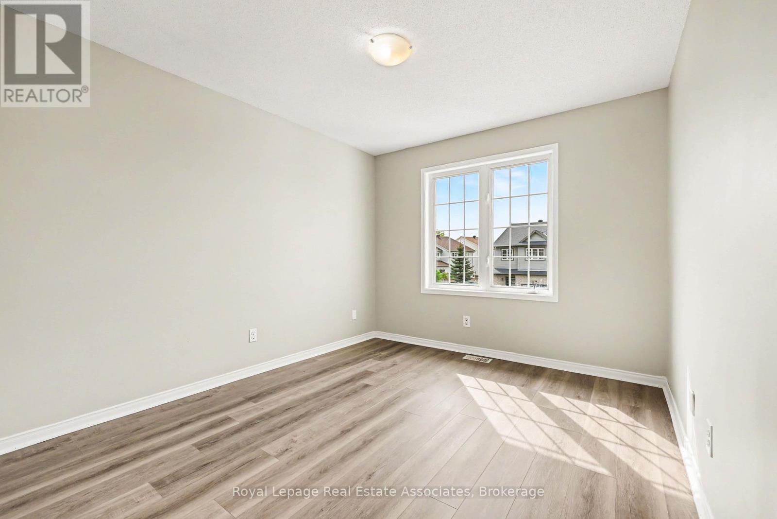 158 Lokoya Street, Ottawa, Ontario  K2S 0J5 - Photo 13 - X13226924