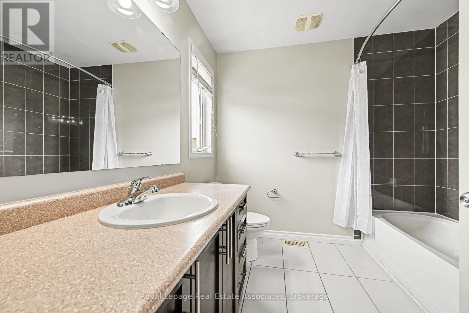 158 Lokoya Street, Ottawa, Ontario  K2S 0J5 - Photo 17 - X13226924