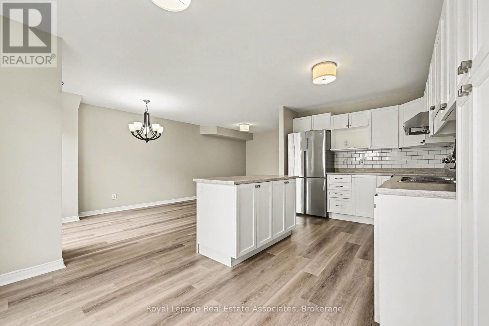 158 Lokoya Street, Ottawa, Ontario  K2S 0J5 - Photo 6 - X13226924