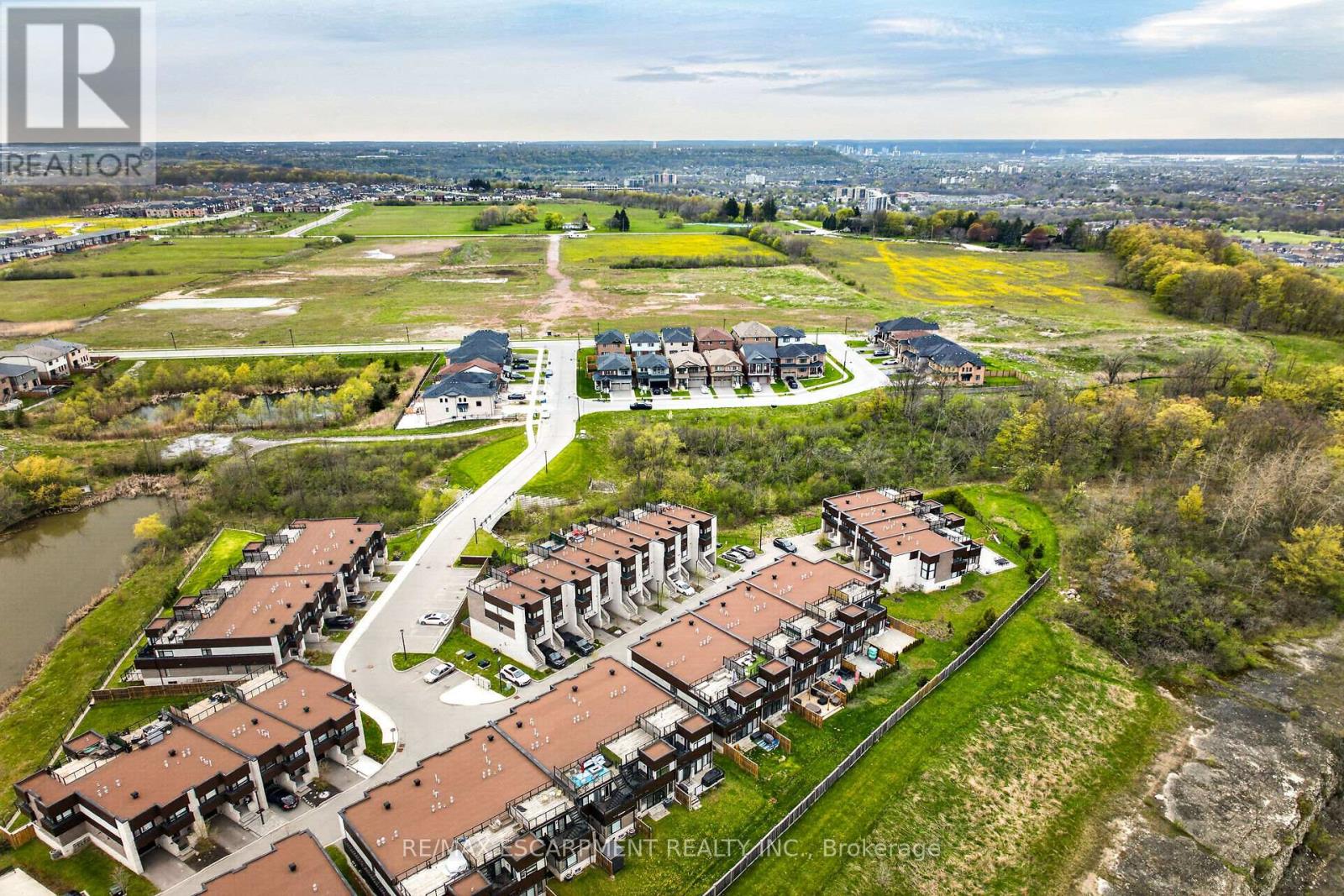 33 - 35 Midhurst Heights, Hamilton, Ontario  L8J 0K9 - Photo 44 - X13227104
