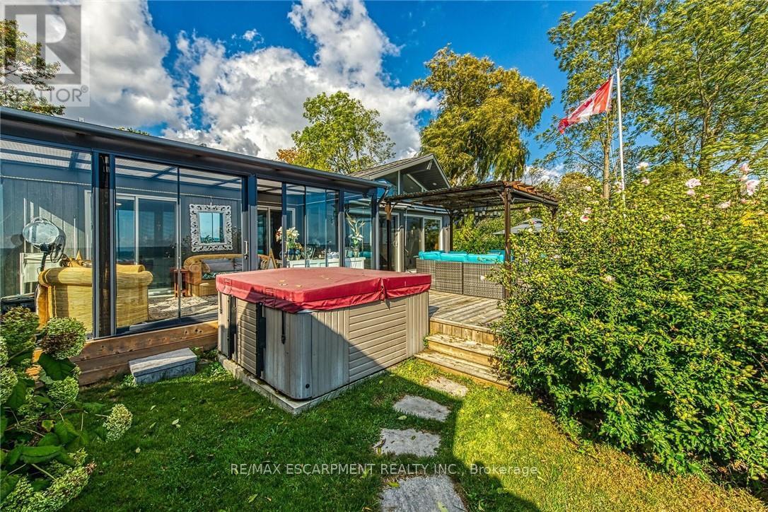2023 Maple Boulevard, Norfolk (Port Dover), Ontario N0A 1N2 - Photo 37 - X13227128