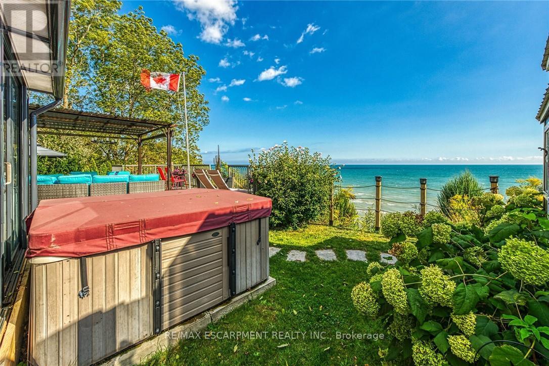 2023 Maple Boulevard, Norfolk (Port Dover), Ontario N0A 1N2 - Photo 38 - X13227128