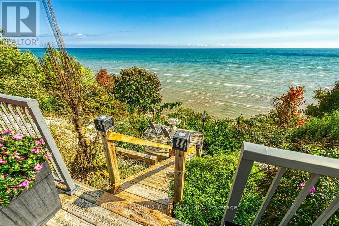 2023 Maple Boulevard, Norfolk (Port Dover), Ontario N0A 1N2 - Photo 40 - X13227128