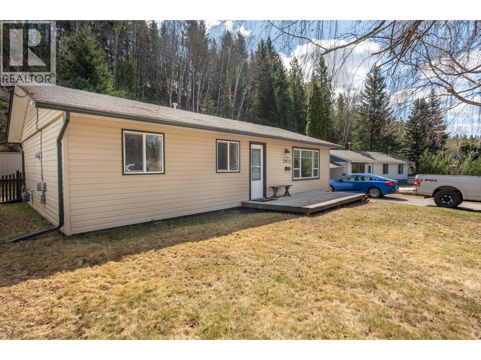2073 Woodhaven Drive, Mount Alder, British Columbia  V2K 3C4 - Photo 2 - R3130818