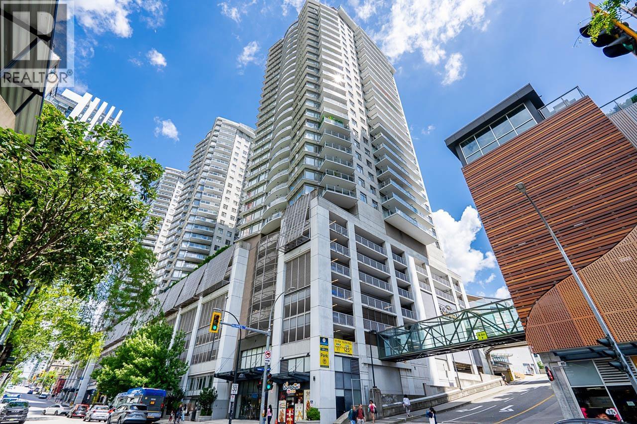 3502 898 CARNARVON STREET, New Westminster, British Columbia