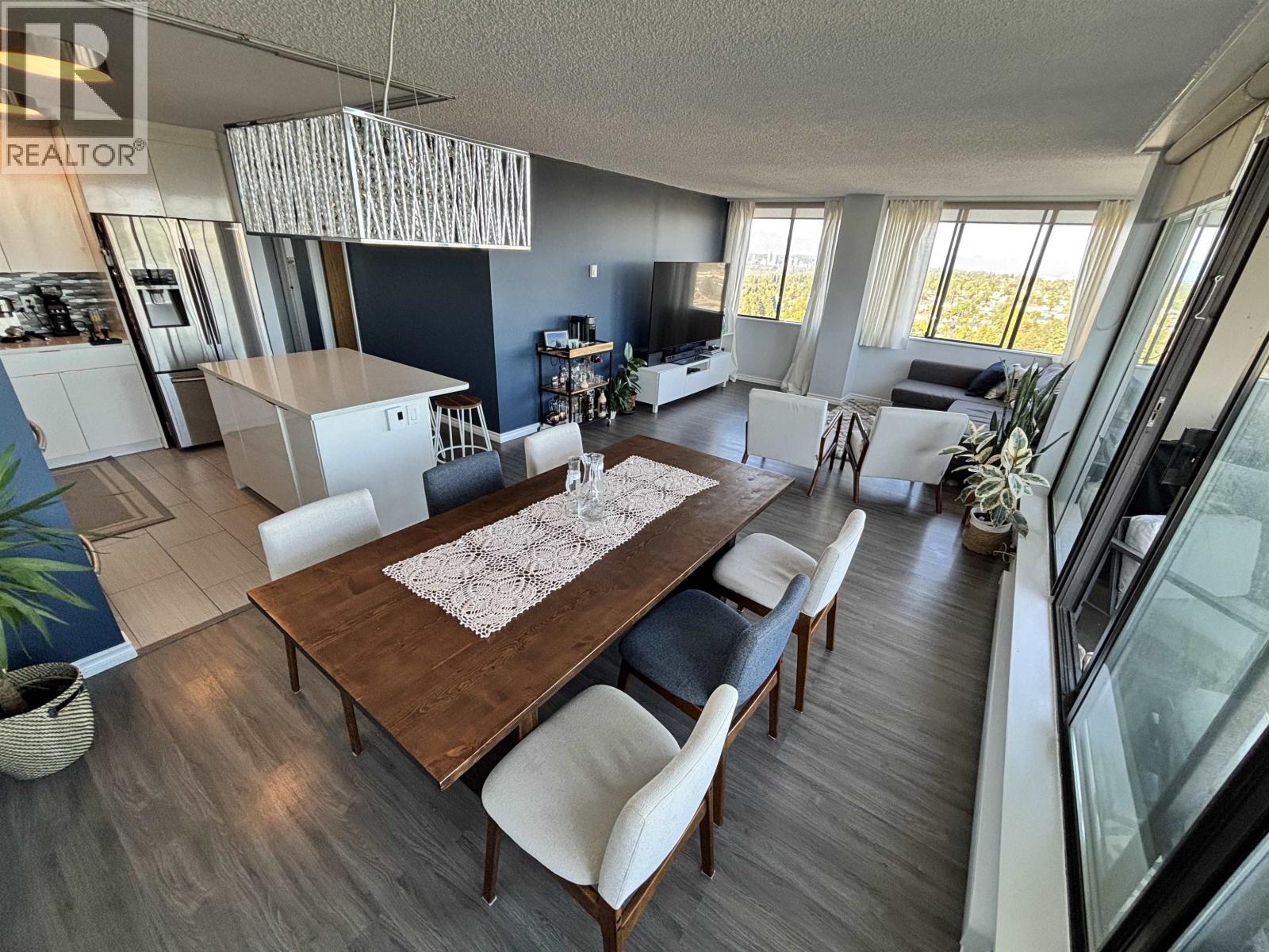 1903 6540 Burlington Avenue, Burnaby, British Columbia  V5H 4G3 - Photo 2 - R3130775