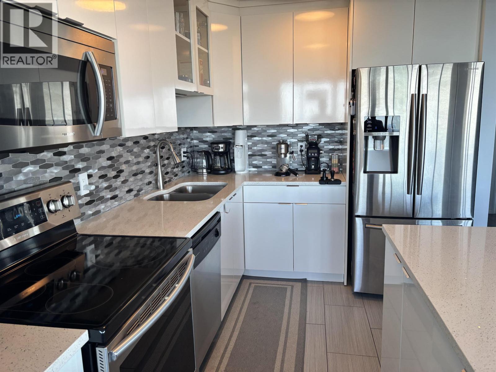 1903 6540 Burlington Avenue, Burnaby, British Columbia  V5H 4G3 - Photo 8 - R3130775
