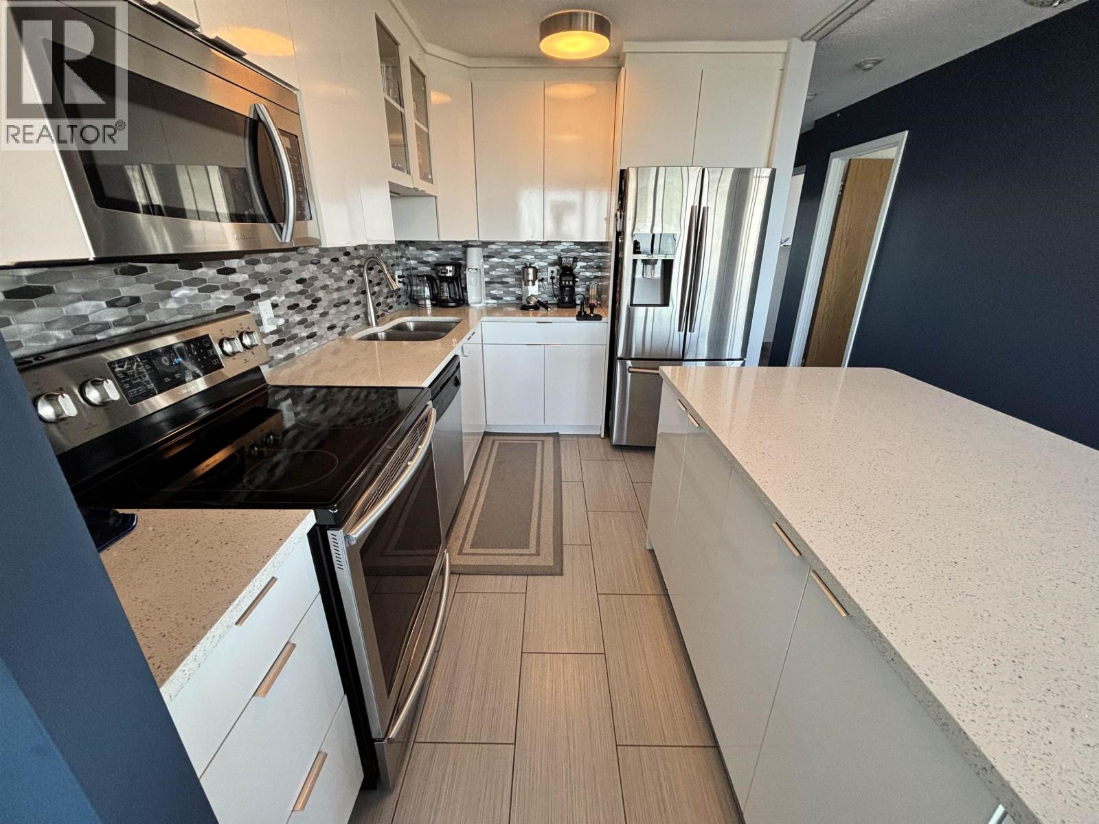 1903 6540 Burlington Avenue, Burnaby, British Columbia  V5H 4G3 - Photo 9 - R3130775