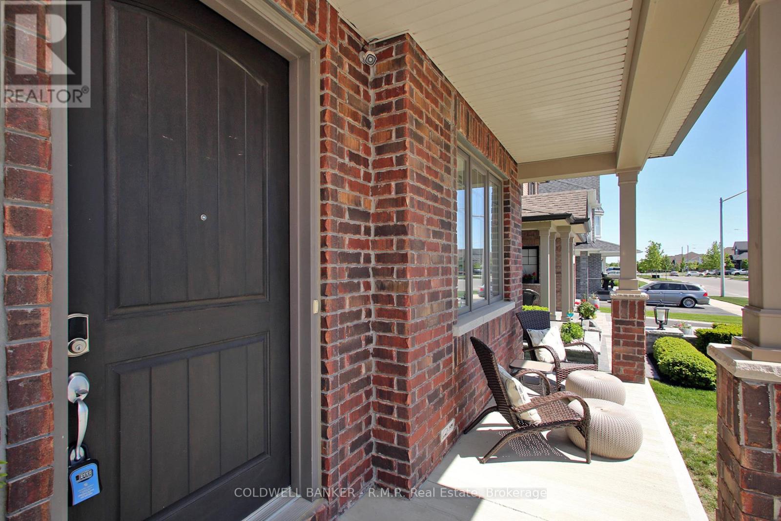 376 Northglen Boulevard, Clarington, Ontario  L1C 7E2 - Photo 3 - E13227262