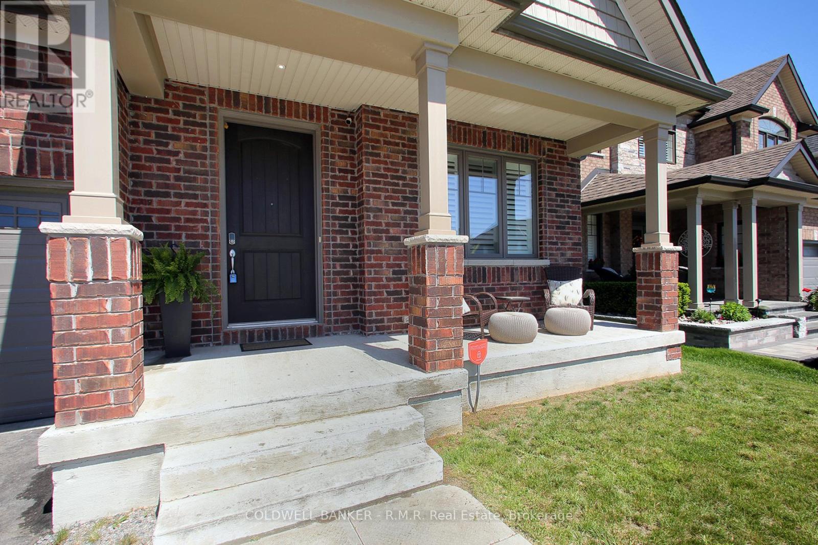 376 Northglen Boulevard, Clarington, Ontario  L1C 7E2 - Photo 4 - E13227262