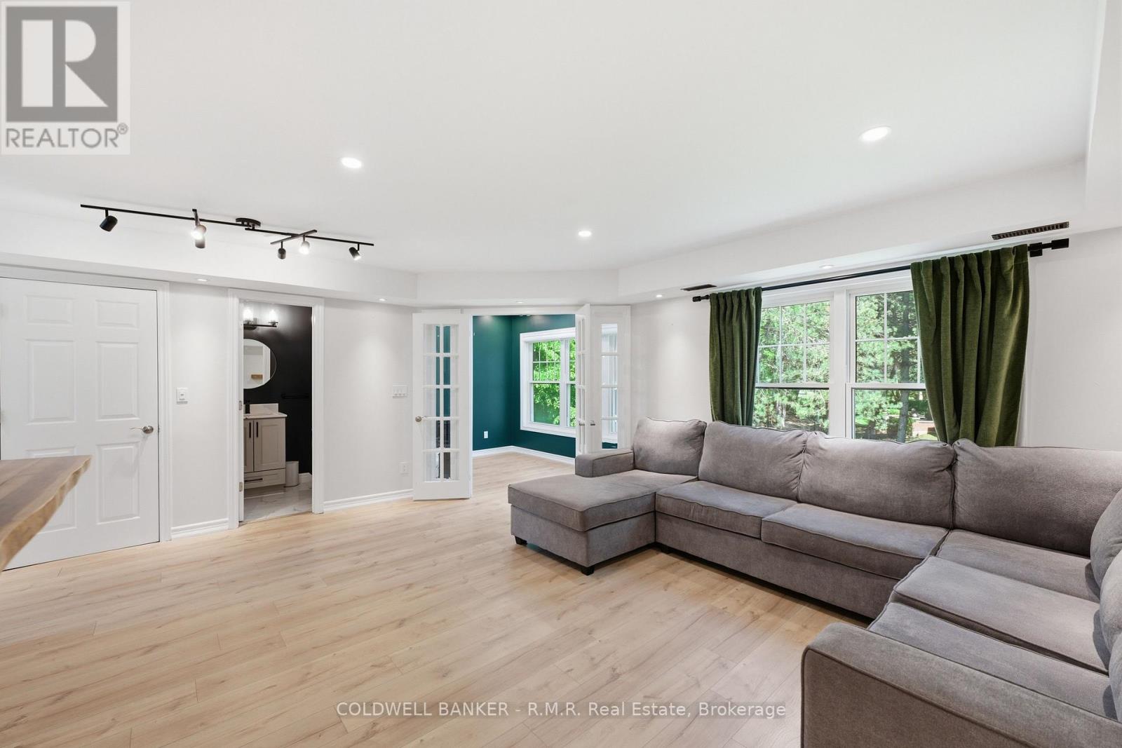 #27 - C12-1655 Nash Road, Clarington, Ontario  L1E 1S8 - Photo 4 - E13227376