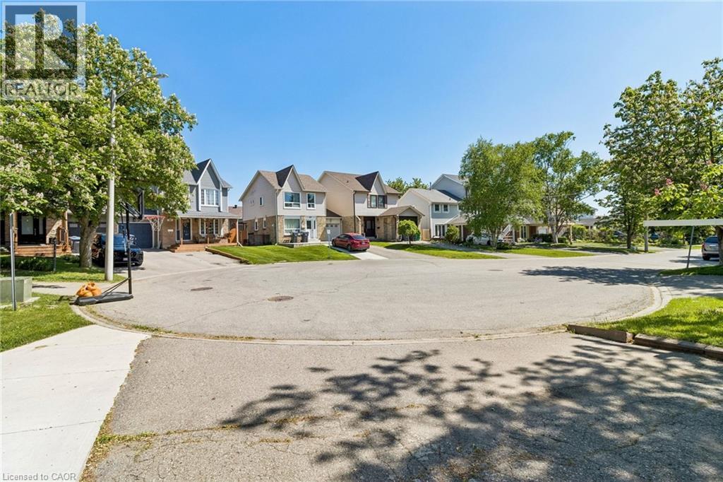 32 Lansing Square, Brampton, Ontario  L6Z 1E6 - Photo 6 - 40835778