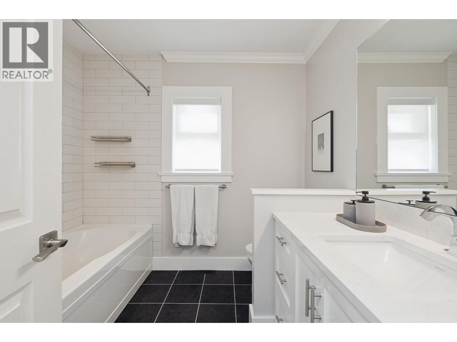 752 Shaw Avenue, Coquitlam, British Columbia  V3K 2R8 - Photo 14 - R3130778