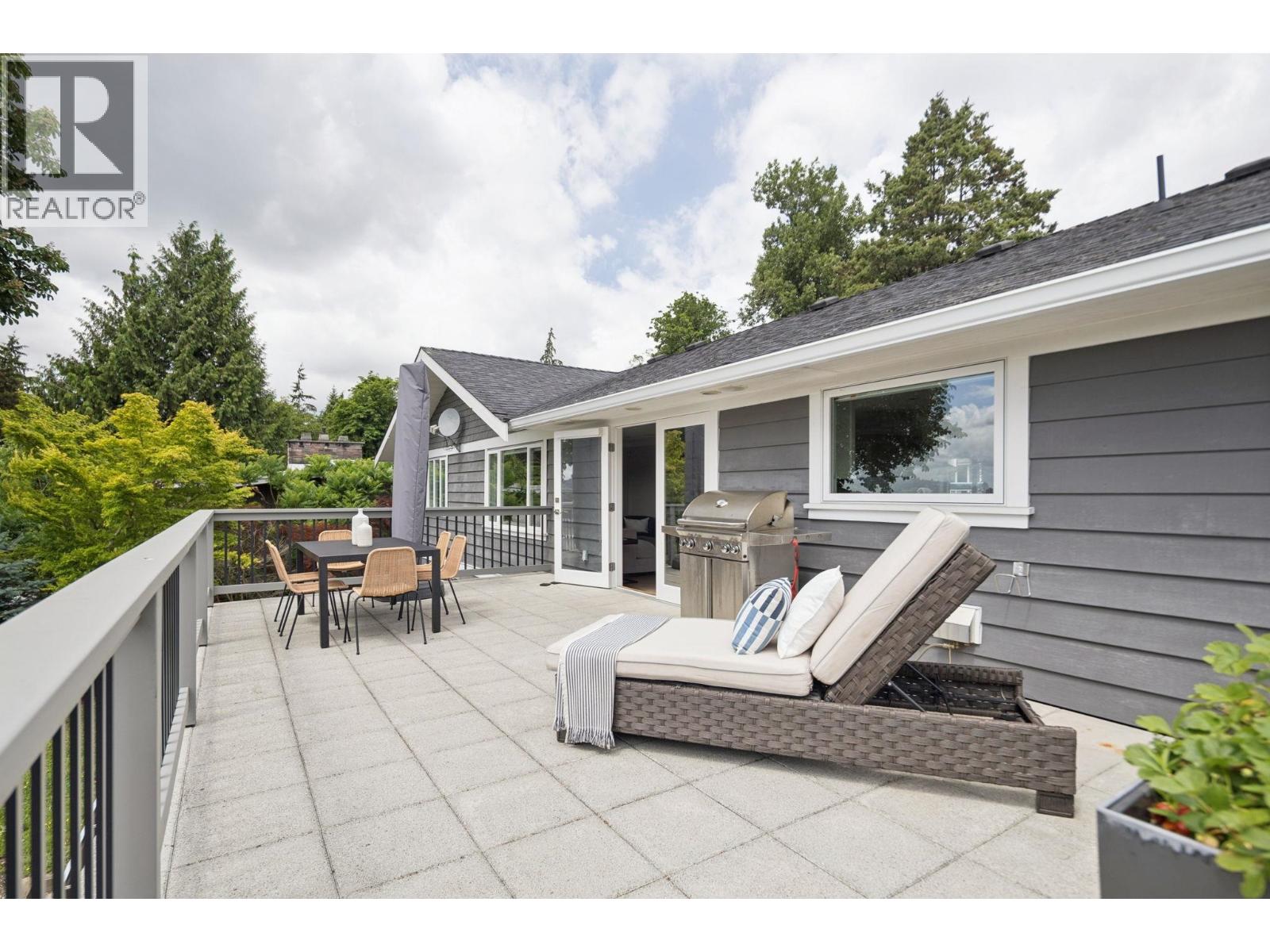 752 Shaw Avenue, Coquitlam, British Columbia  V3K 2R8 - Photo 17 - R3130778