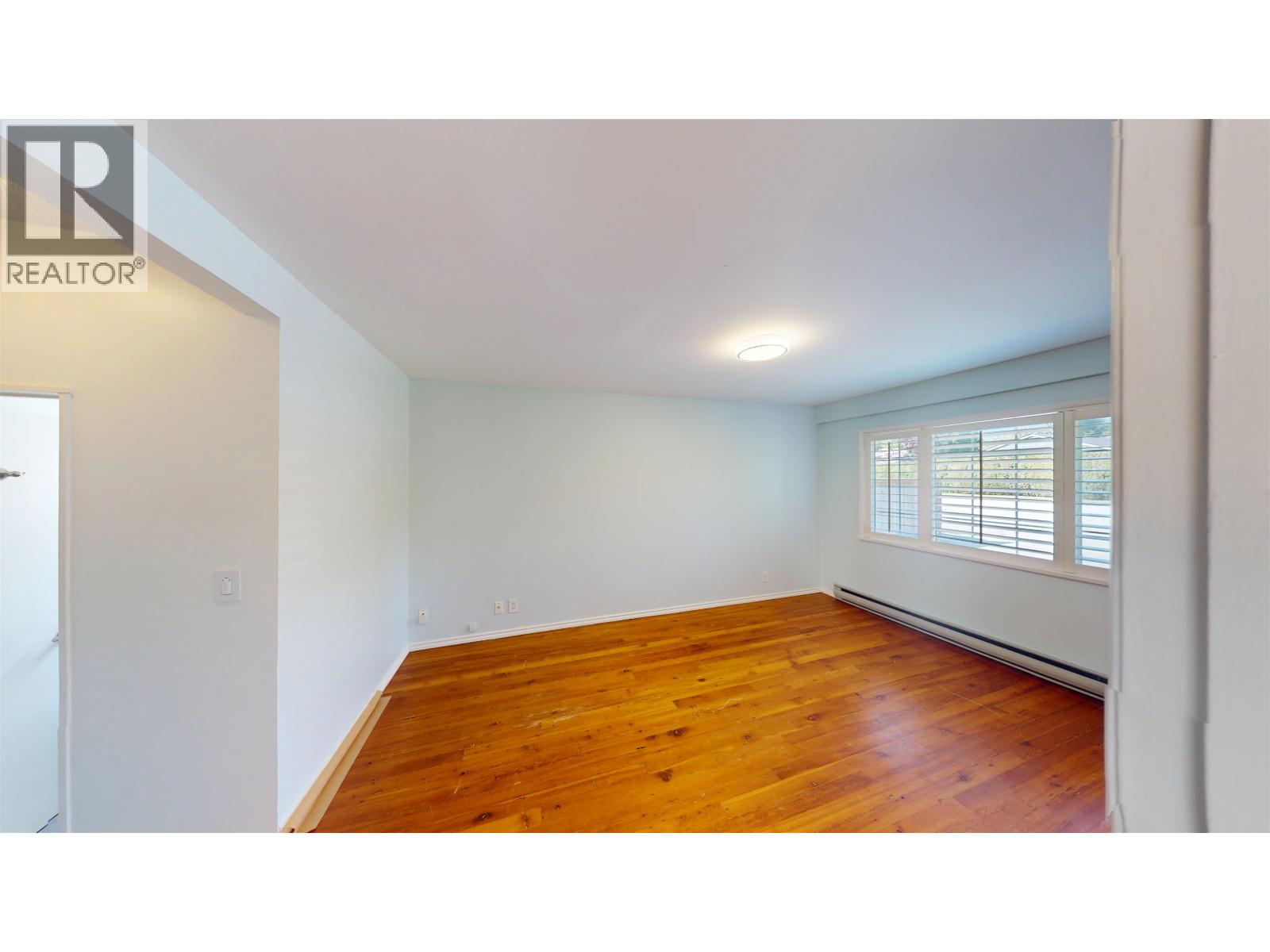 1567 Mcbride Street, North Vancouver, British Columbia  V7P 1G5 - Photo 10 - R3130800
