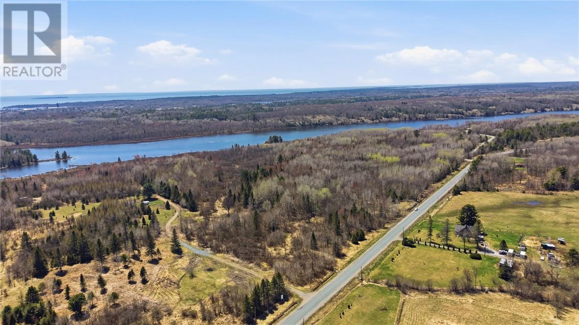 263 Hwy 557 Matinenda Rd, Blind River, Ontario  P0R 1B0 - Photo 4 - 2128181