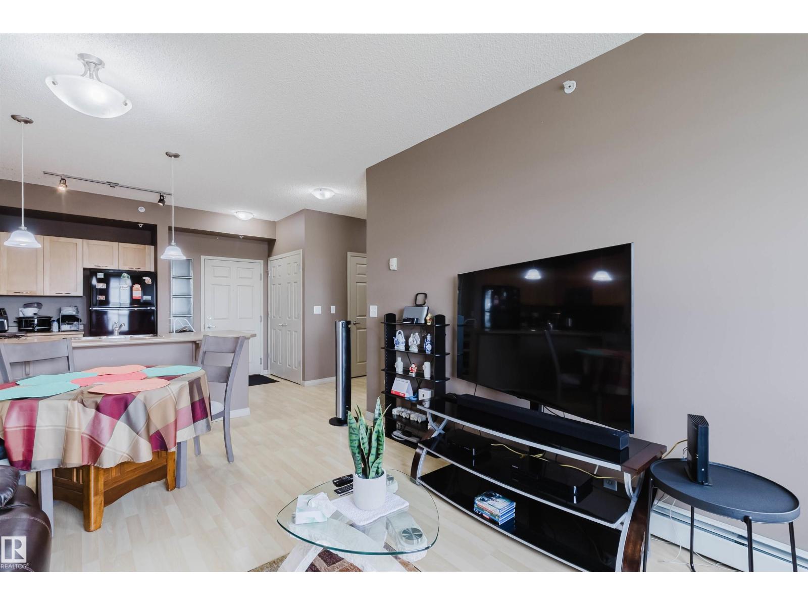#1-405 4245 139 Av NW, Edmonton, Alberta  T5Y 3E8 - Photo 11 - E4491233