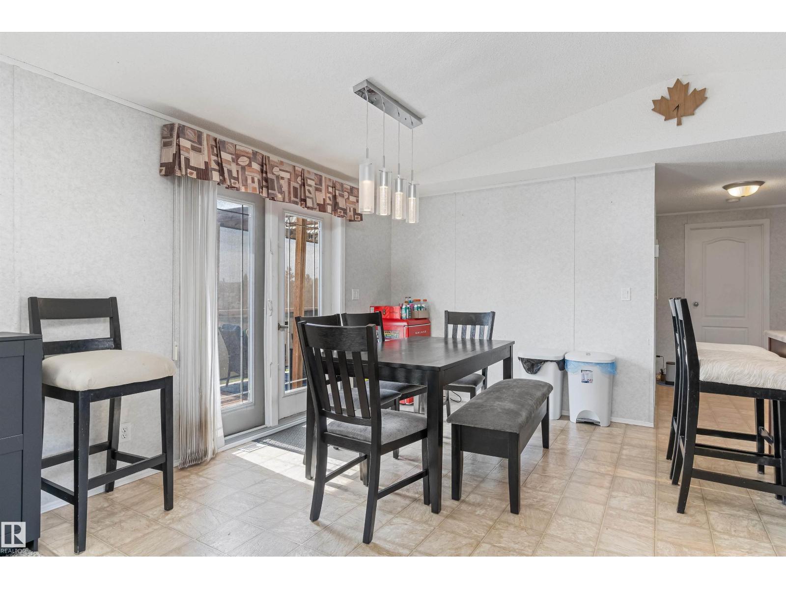 1966 Jubilee Pl, Sherwood Park, Alberta  T8H 2N9 - Photo 10 - E4491234
