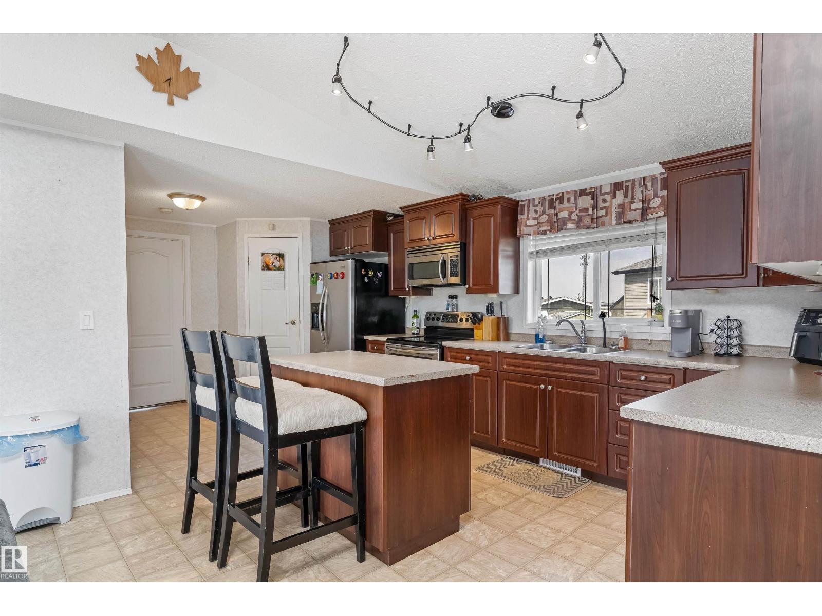 1966 Jubilee Pl, Sherwood Park, Alberta  T8H 2N9 - Photo 11 - E4491234