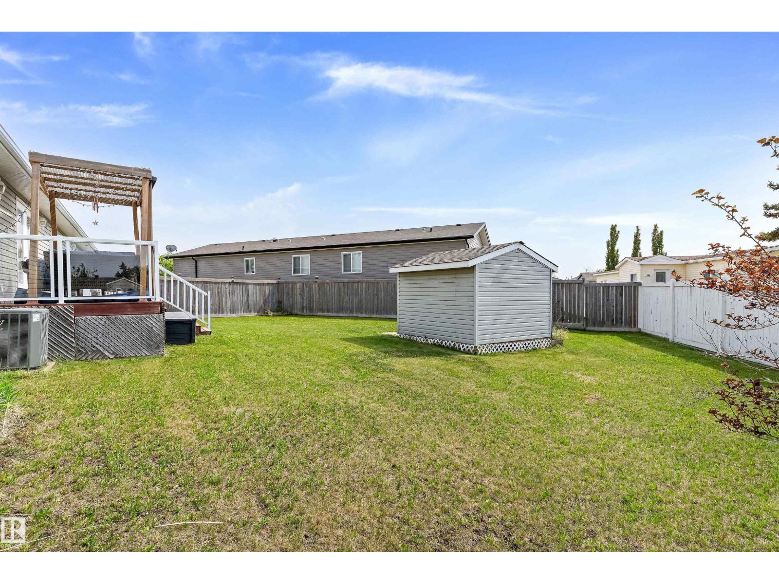 1966 Jubilee Pl, Sherwood Park, Alberta  T8H 2N9 - Photo 32 - E4491234