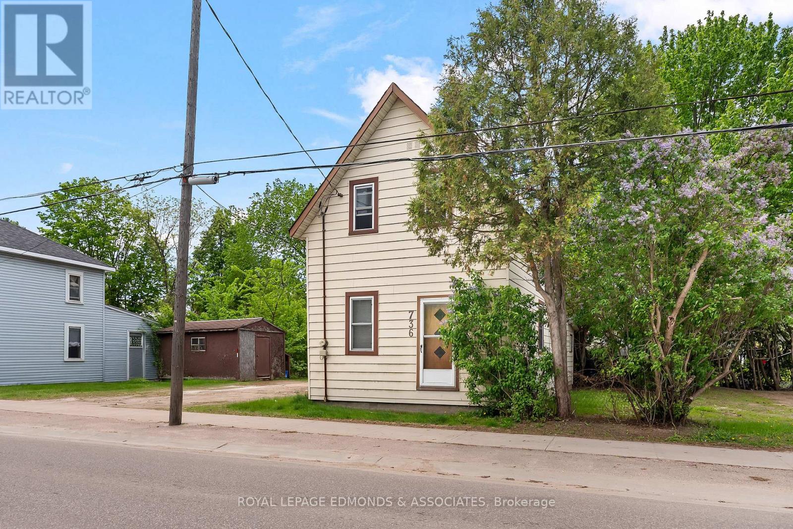 736 Pembroke Street W, Pembroke, Ontario K8A 5P6 - Photo 3 - X13227430