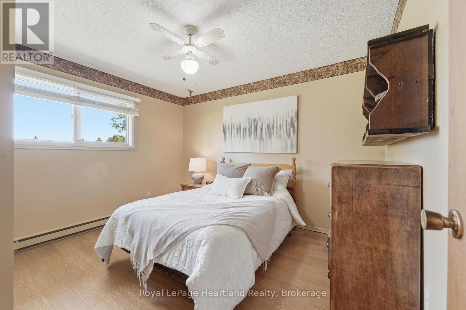 33 North Street, Huron East, Ontario  N0K 1G0 - Photo 15 - X13227238