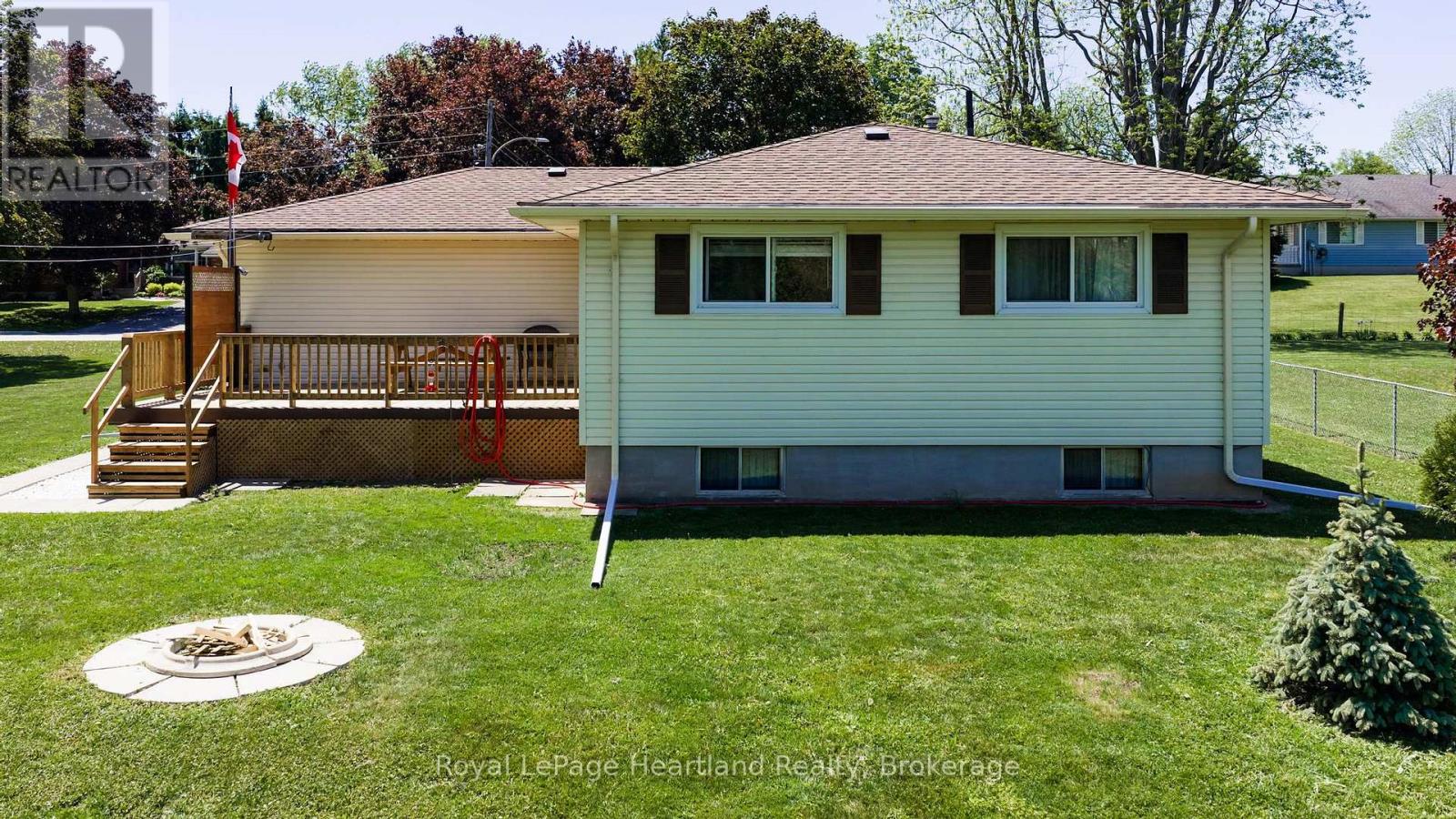 33 North Street, Huron East, Ontario  N0K 1G0 - Photo 30 - X13227238