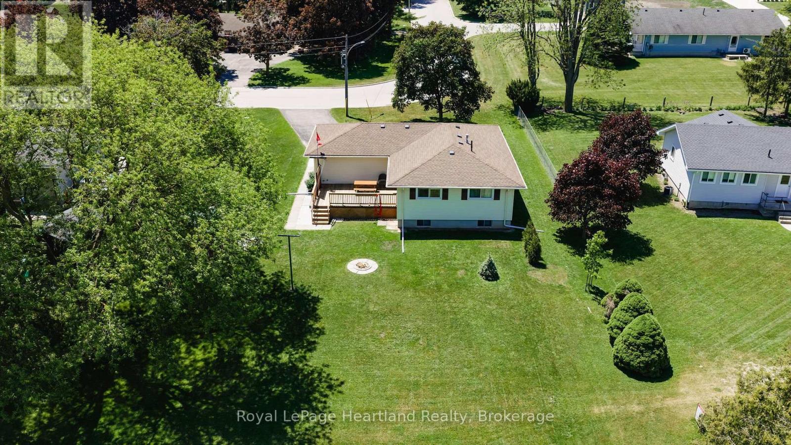 33 North Street, Huron East, Ontario  N0K 1G0 - Photo 34 - X13227238