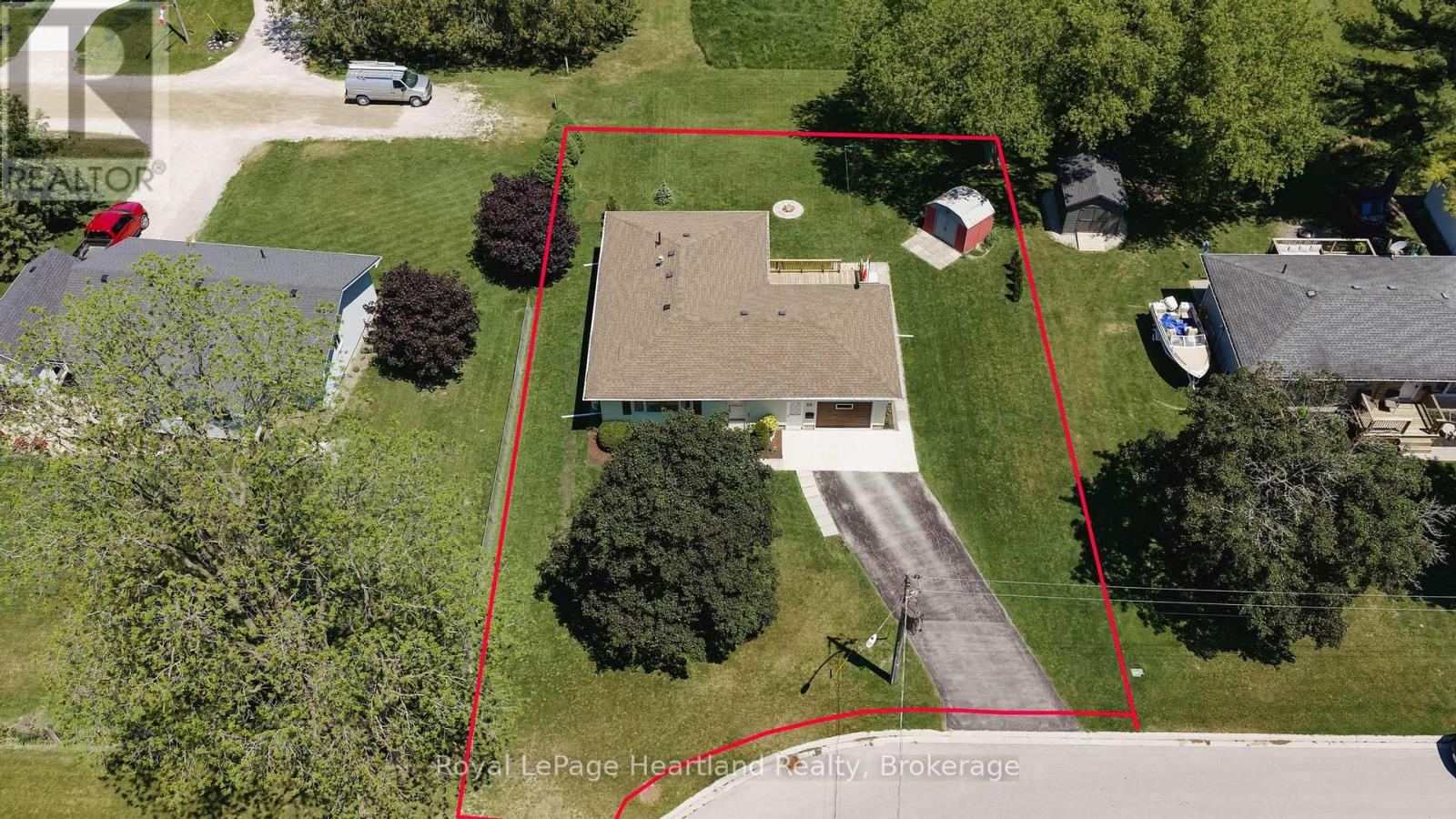 33 North Street, Huron East, Ontario  N0K 1G0 - Photo 35 - X13227238