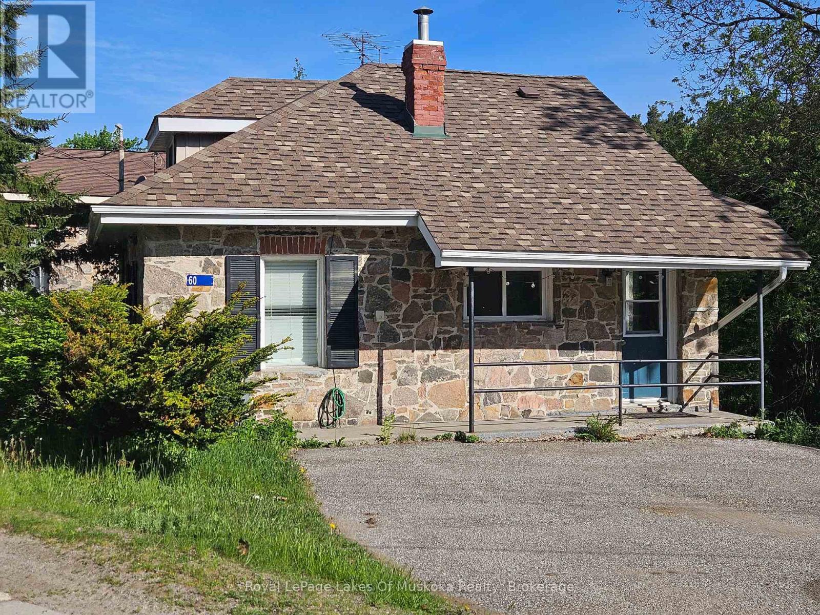 60 West Road W, Huntsville, Ontario  P1H 1L8 - Photo 3 - X13227402