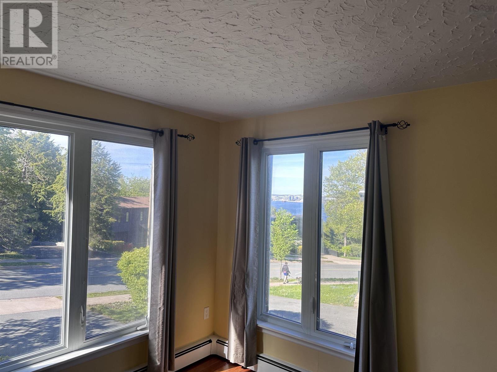 60 Bayview Road, Halifax, Nova Scotia  B3M 1N9 - Photo 5 - 202612827