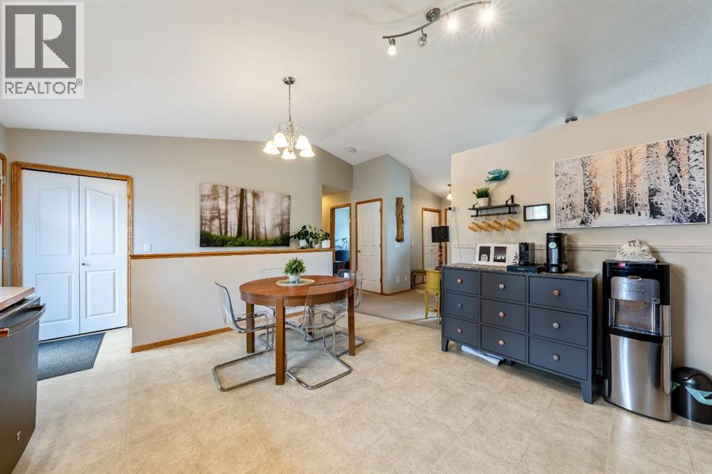 1721 Strathcona Place, Strathmore, Alberta  T1P 1T1 - Photo 8 - A2316217