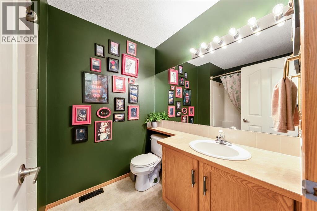 1721 Strathcona Place, Strathmore, Alberta  T1P 1T1 - Photo 11 - A2316217