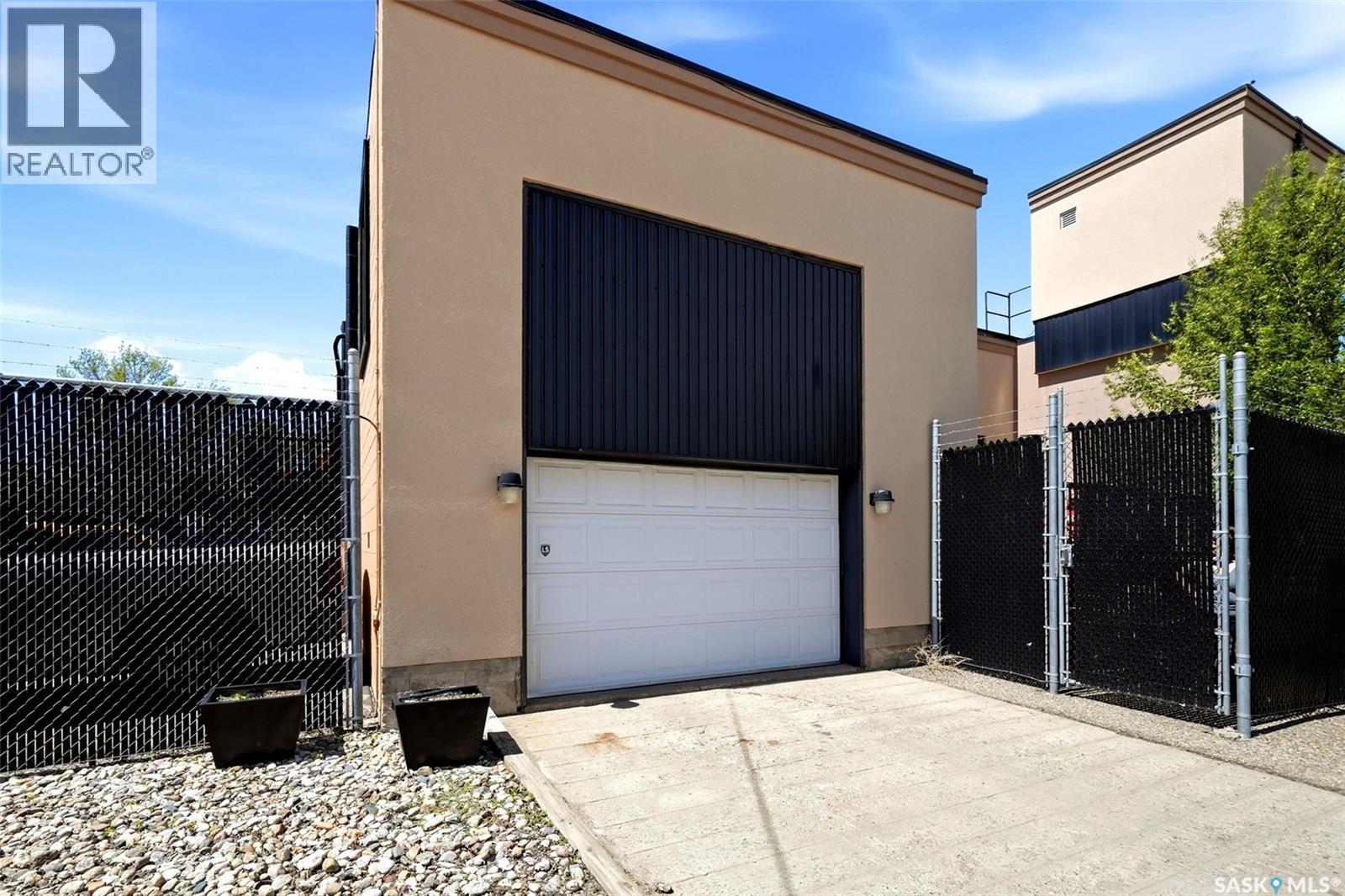 1 1324 Halifax Street, Regina, Saskatchewan  S4R 1V1 - Photo 44 - SK037880