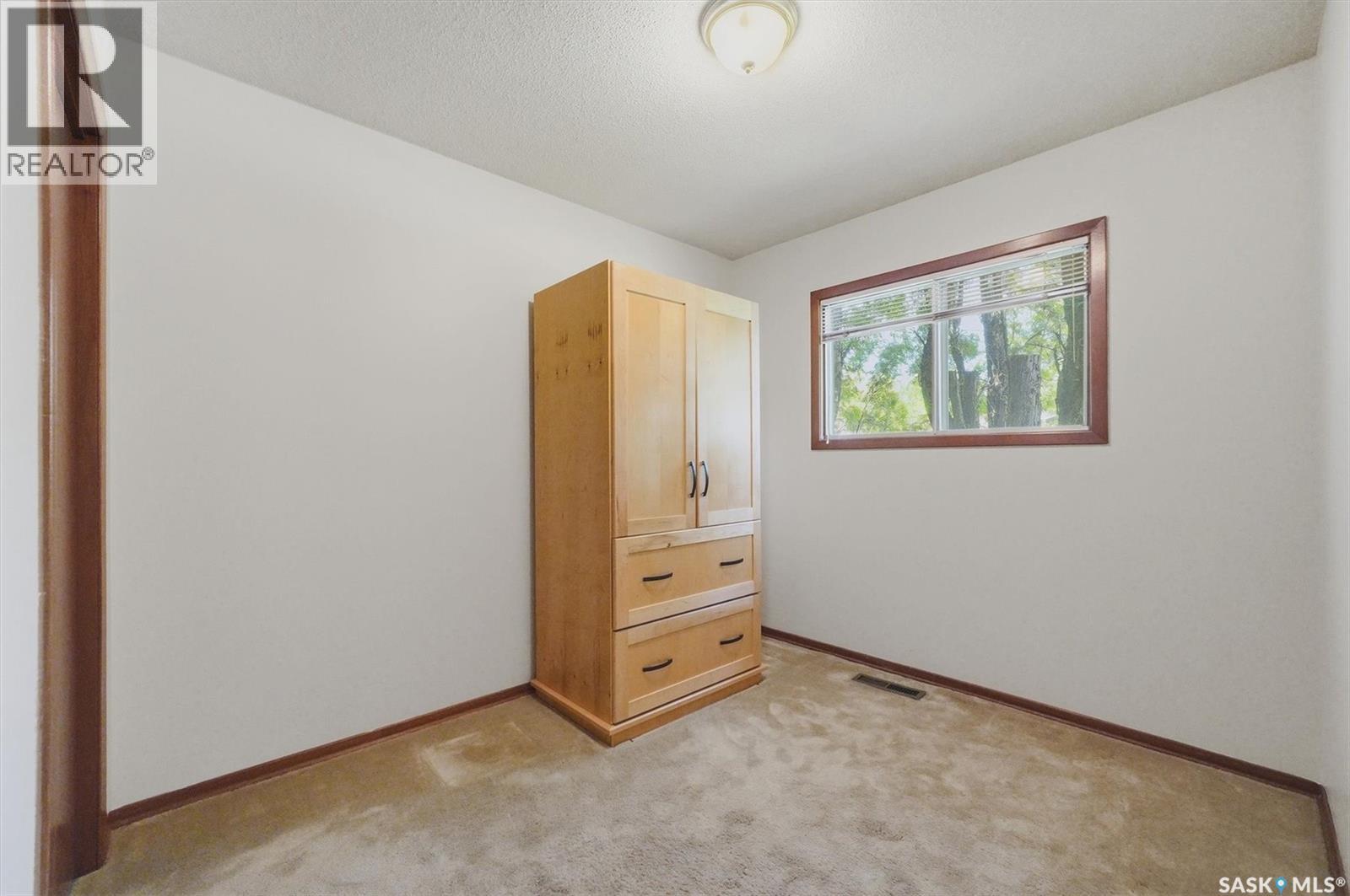 2705 37th Street W, Saskatoon, Saskatchewan  S7L 4E9 - Photo 15 - SK037832