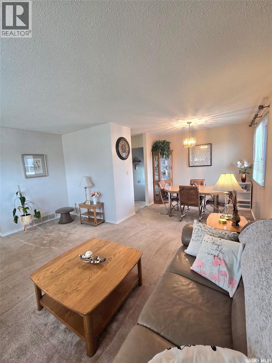 101 Collingwood Crescent, Yorkton, Saskatchewan  S3N 3A6 - Photo 14 - SK037680