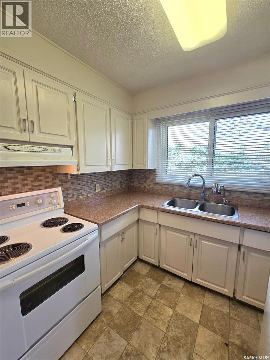 101 Collingwood Crescent, Yorkton, Saskatchewan  S3N 3A6 - Photo 4 - SK037680