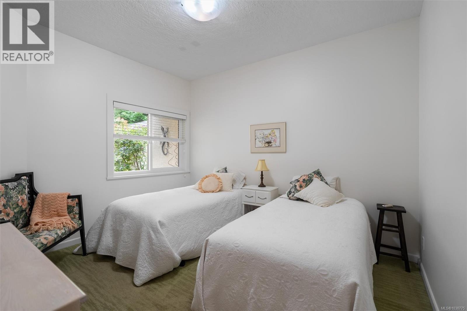 8 4701 Lochside Dr, Saanich, British Columbia  V8Y 3E2 - Photo 28 - 1038775