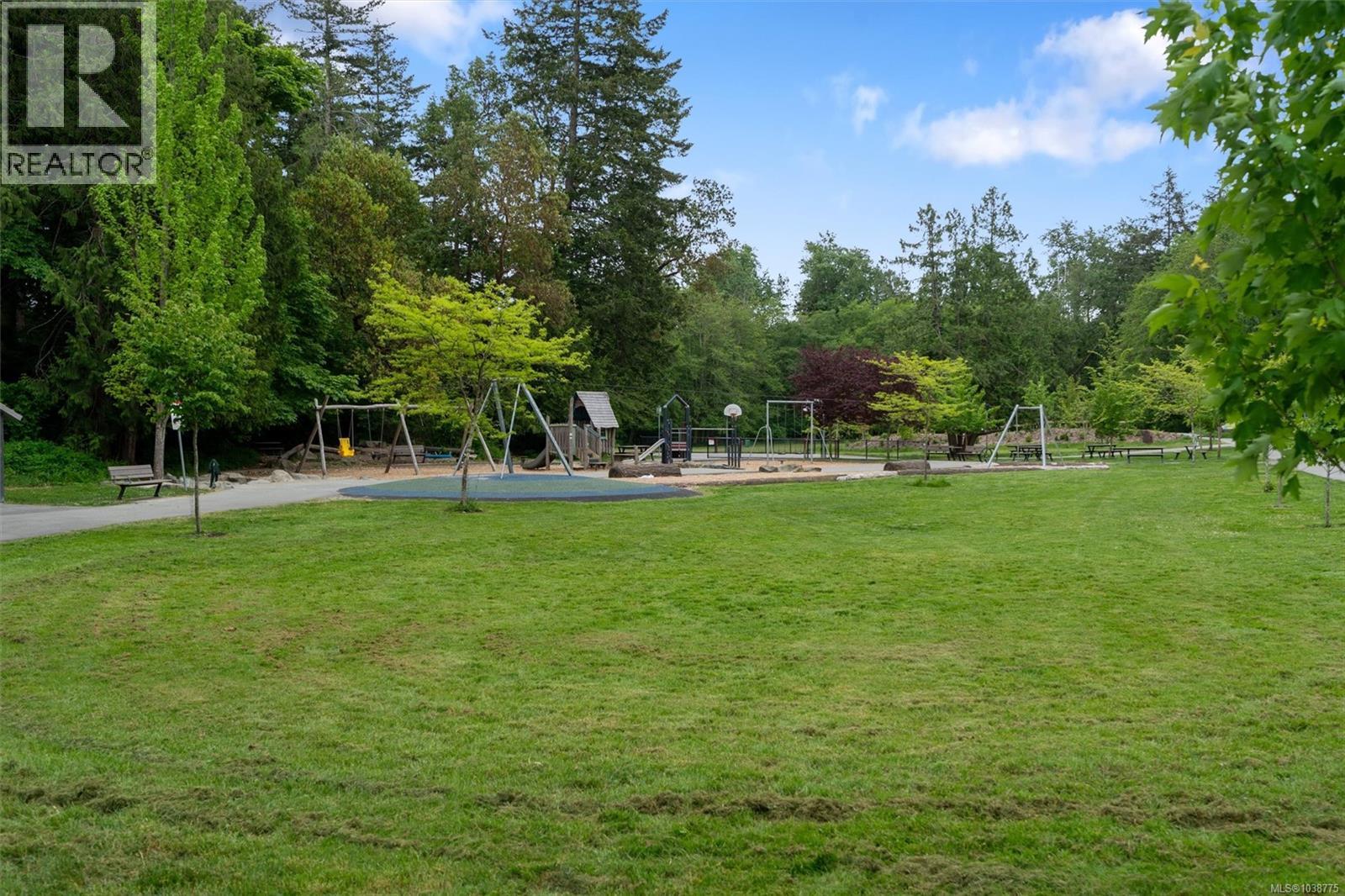 8 4701 Lochside Dr, Saanich, British Columbia  V8Y 3E2 - Photo 44 - 1038775