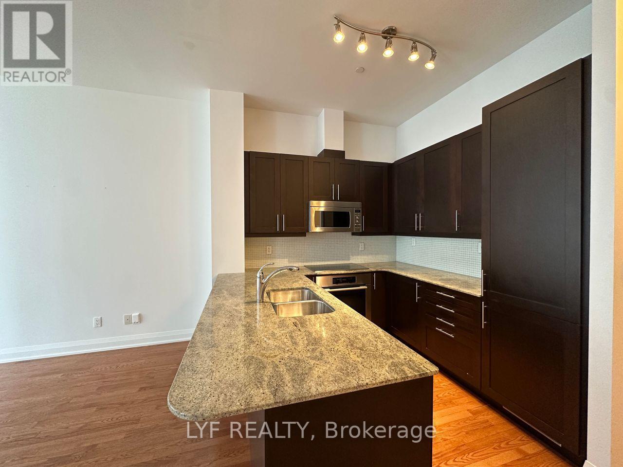 212 - 1 Bedford Road, Toronto, Ontario  M5R 2B5 - Photo 3 - C13227234