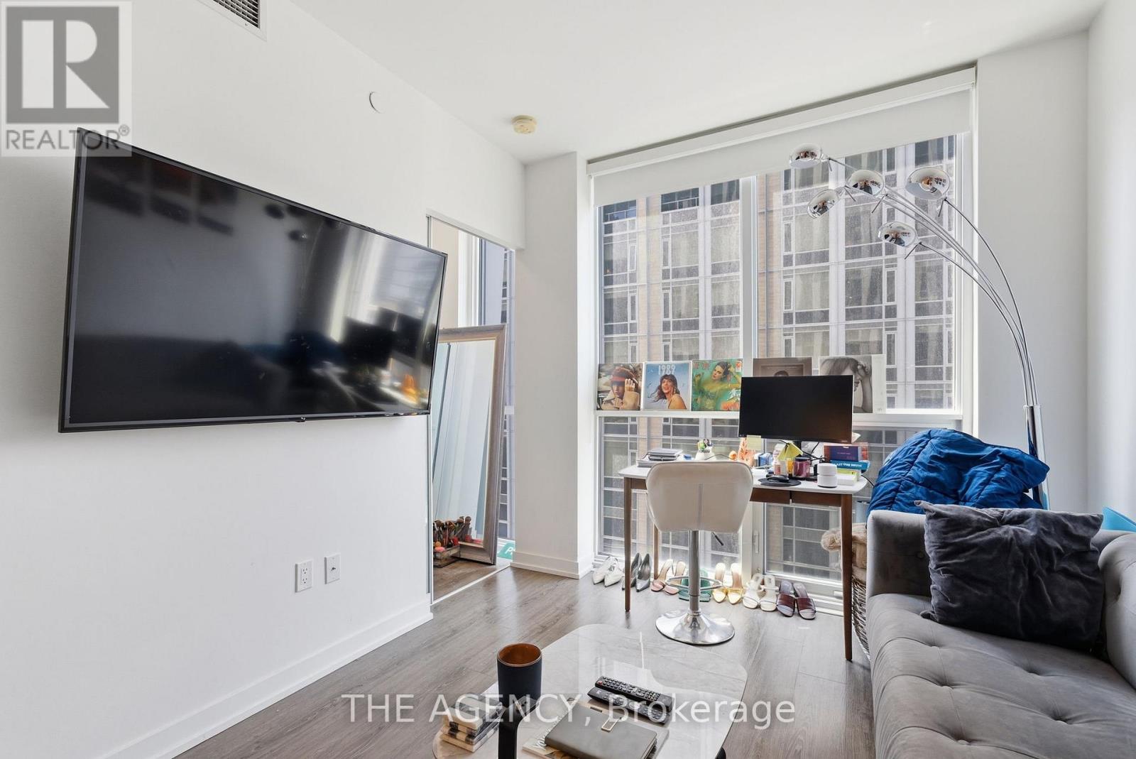 804 - 1 Yorkville Avenue, Toronto, Ontario  M4W 1L1 - Photo 4 - C13227334