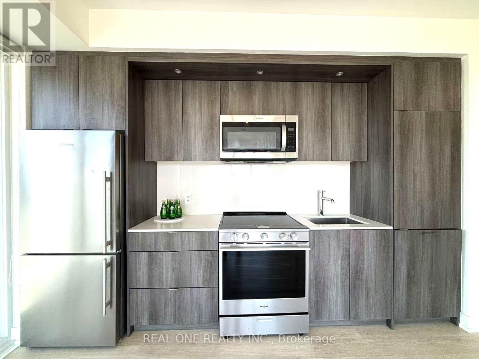 2704 - 30 Inn On The Park Drive, Toronto, Ontario  M3C 0P7 - Photo 17 - C13227438